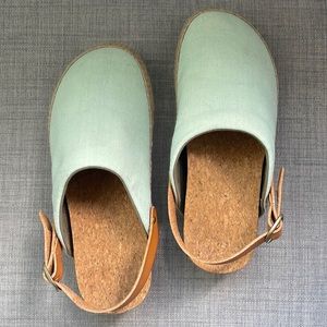 Reef Cushion Sage Clog, mint